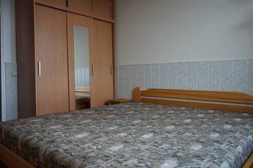 Фотографии Апартаменты Lovely 1Br/Ba Apt in center w/ balcony г. Кулдига (Латвия) №5 Фото Апартаменты Lovely 1Br/Ba Apt in center w/ balcony г. Кулдига 5