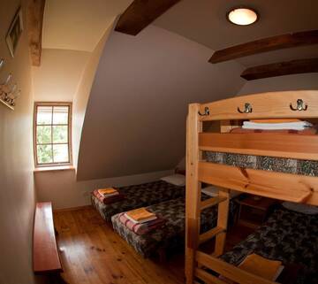 Фото номера Четырехместный номер с общей ванной комнатой Гостевой дом Guest House Ventas Rumba г. Кулдига 3