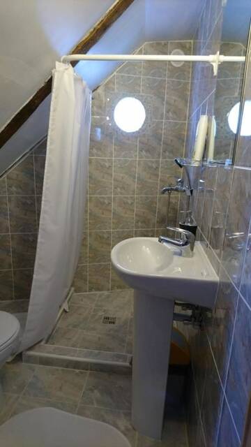 Фото номера Апартаменты с душем Апартаменты Lība Apartments г. Кулдига 5