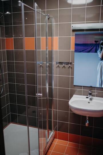 Фото номера Стандартный двухместный номер с 1 кроватью Отель Comfort Hotel Kuldiga г. Кулдига 10
