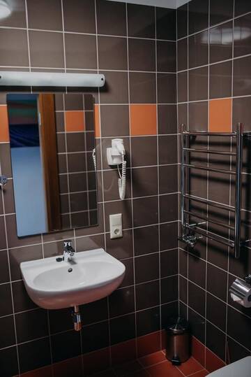 Фото номера Стандартный двухместный номер с 1 кроватью Отель Comfort Hotel Kuldiga г. Кулдига 6