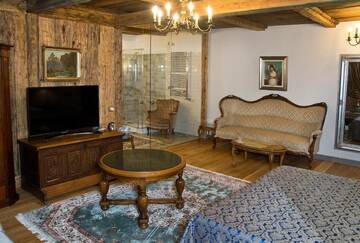 Фото номера Улучшенный номер с балконом Отель Boutique Hotel Virkas muiža г. Кулдига 9