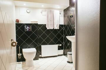 Фото номера Семейный номер Отель Kuldigas Metropole г. Кулдига 2